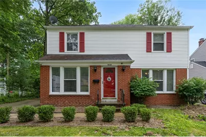 19230 Scottsdale Boulevard, Huber Heights, OH 44122 - Photo 1
