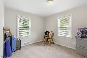 19230 Scottsdale Blvd, Huber Heights, OH 44122 - Photo 36
