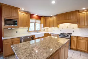 3815 W Sweet Briar Dr, Medina, OH 44256 - Photo 12