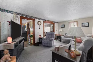 1035 Auld St, Alliance, OH 44601 - Photo 6