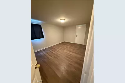 39 W 2nd Street #B, Frazeysburg, OH 43822 - Photo 8