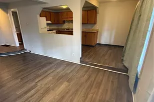 39 W 2nd St, Frazeysburg, OH 43822 - Photo 2