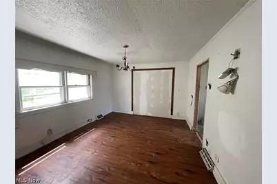 810 N 6th Avenue, Steubenville, OH 43952 - Photo 2
