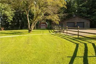 10566 Clapsaddle Ave NE, Alliance, OH 44601 - Photo 26