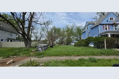 9509 Heath Avenue, Loveland, OH 44104 - Photo 2