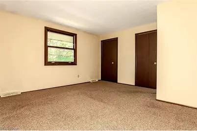 249 Shore Drive, Eastlake, OH 44095 - Photo 14