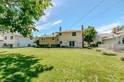 249 Shore Drive, Eastlake, OH 44095 - Photo 32