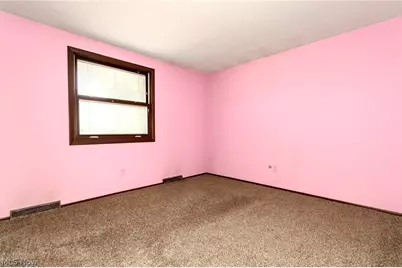 249 Shore Drive, Eastlake, OH 44095 - Photo 20