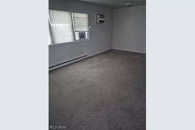 640 Lakeside Drive #8, Cambridge, OH 43725 - Photo 2