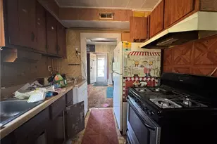 1578 E 337th St, Eastlake, OH 44095 - Photo 6