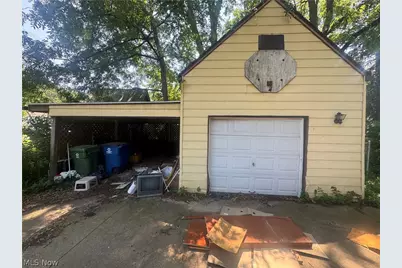 1578 E 337th Street, Eastlake, OH 44095 - Photo 2