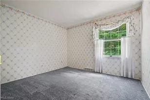 2692 Foxwood Dr, Akron, OH 44333 - Photo 28