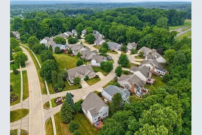 8578 Pine Creek Lane, Northfield, OH 44067 - Photo 44