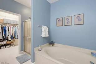8578 Pine Creek Ln, Northfield, OH 44067 - Photo 22