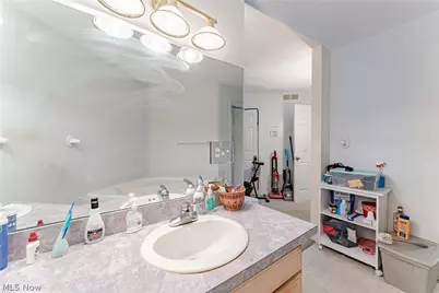 1347 Sharonbrook Drive, Twinsburg, OH 44087 - Photo 14
