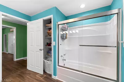71571 Hall Street, St Clairsville, OH 43950 - Photo 14