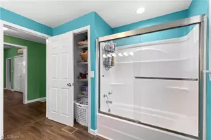 71571 Hall St, St Clairsville, OH 43950 - Photo 14