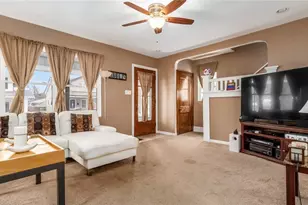 914 Taylor Ave, Cambridge, OH 43725 - Photo 4
