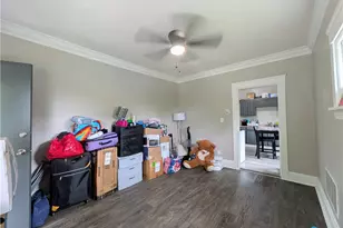 10302 Lamontier Ave, Loveland, OH 44104 - Photo 22