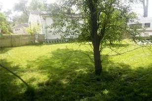 731 16th St, Elyria, OH 44035 - Photo 8