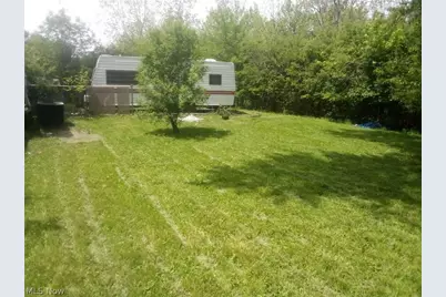 731 16th Street, Elyria, OH 44035 - Photo 8