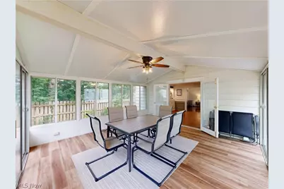 21522 S Woodland Road, Huber Heights, OH 44122 - Photo 24