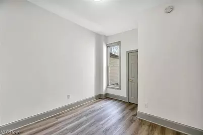 3401 Clinton Avenue, Loveland, OH 44113 - Photo 12