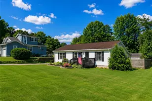 6286 Spring St, Ravenna, OH 44266 - Photo 2