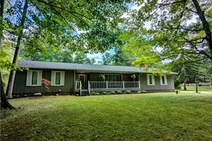 907 Circlewood Dr, Aurora, OH 44202 - Photo 2