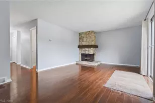 1326 Aarons Way, Kent, OH 44240 - Photo 12