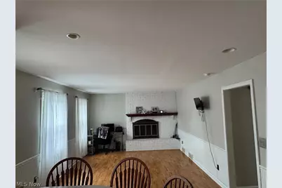 1679 Lakeview Square NE, Bolivar, OH 44612 - Photo 16