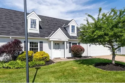 5152 Franklyn Boulevard #A, Willoughby, OH 44094 - Photo 1