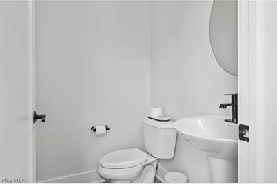 1403 E Superior Avenue, Loveland, OH 44113 - Photo 14