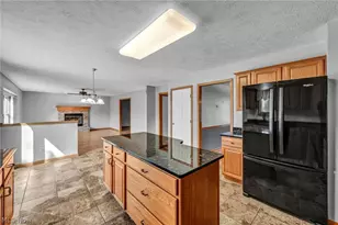 9454 Deer Hollow Dr, Mentor, OH 44060 - Photo 28