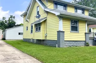 180 Clarencedale Ave, Youngstown, OH 44512 - Photo 2
