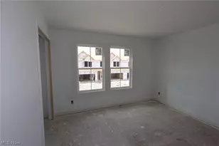 5093 Shepherds Gln, Willoughby, OH 44094 - Photo 6