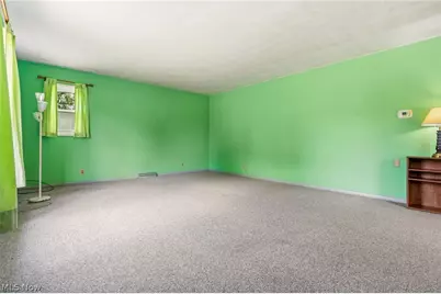 9864 Louisville Street NE, Louisville, OH 44710 - Photo 8