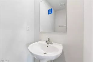 4483 Bellow Dr, Lorain, OH 44053 - Photo 18