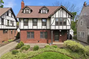 3331 Kenmore Rd, Huber Heights, OH 44122 - Photo 2