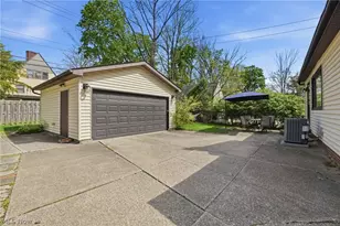 3331 Kenmore Rd, Huber Heights, OH 44122 - Photo 34