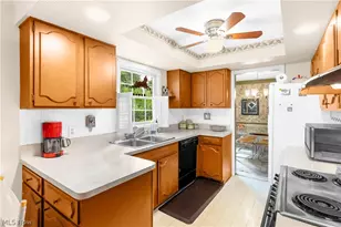8149 Glenwood Ave, Boardman, OH 44512 - Photo 4