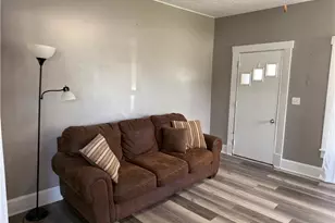 216 N Broadway St, Barnesville, OH 43713 - Photo 14