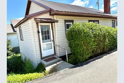 216 N Broadway Street, Barnesville, OH 43713 - Photo 6