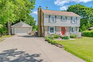 637 Killian Rd, Coventry, OH 44319 - Photo 2