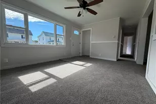 567 Chestnut St, Newcomerstown, OH 43832 - Photo 10
