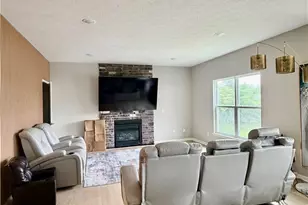 3367 Ponderosa Trl, Uniontown, OH 44685 - Photo 2