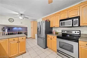 820 Lincoln St, Amherst, OH 44001 - Photo 8