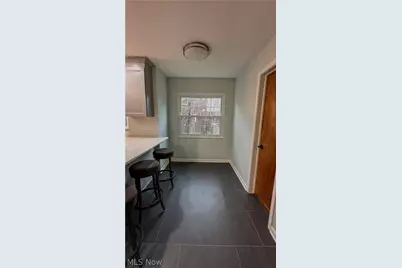 426 Dorchester Road, Akron, OH 44320 - Photo 6