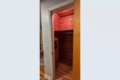 426 Dorchester Road, Akron, OH 44320 - Photo 16