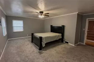 426 Dorchester Rd, Akron, OH 44320 - Photo 12